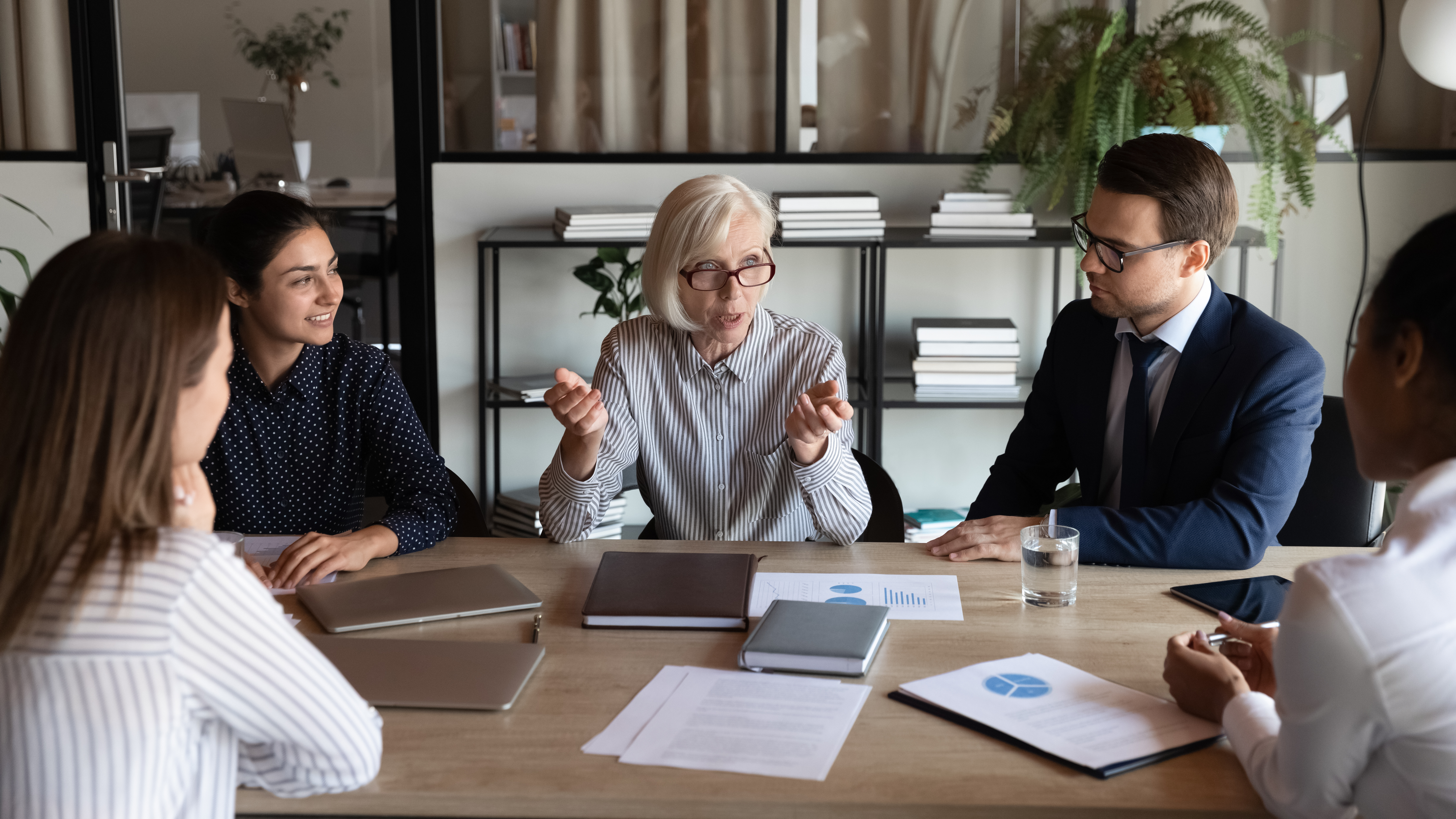 Curso sobre Estrategias para el Trabajo Intergeneracional Efectivo.