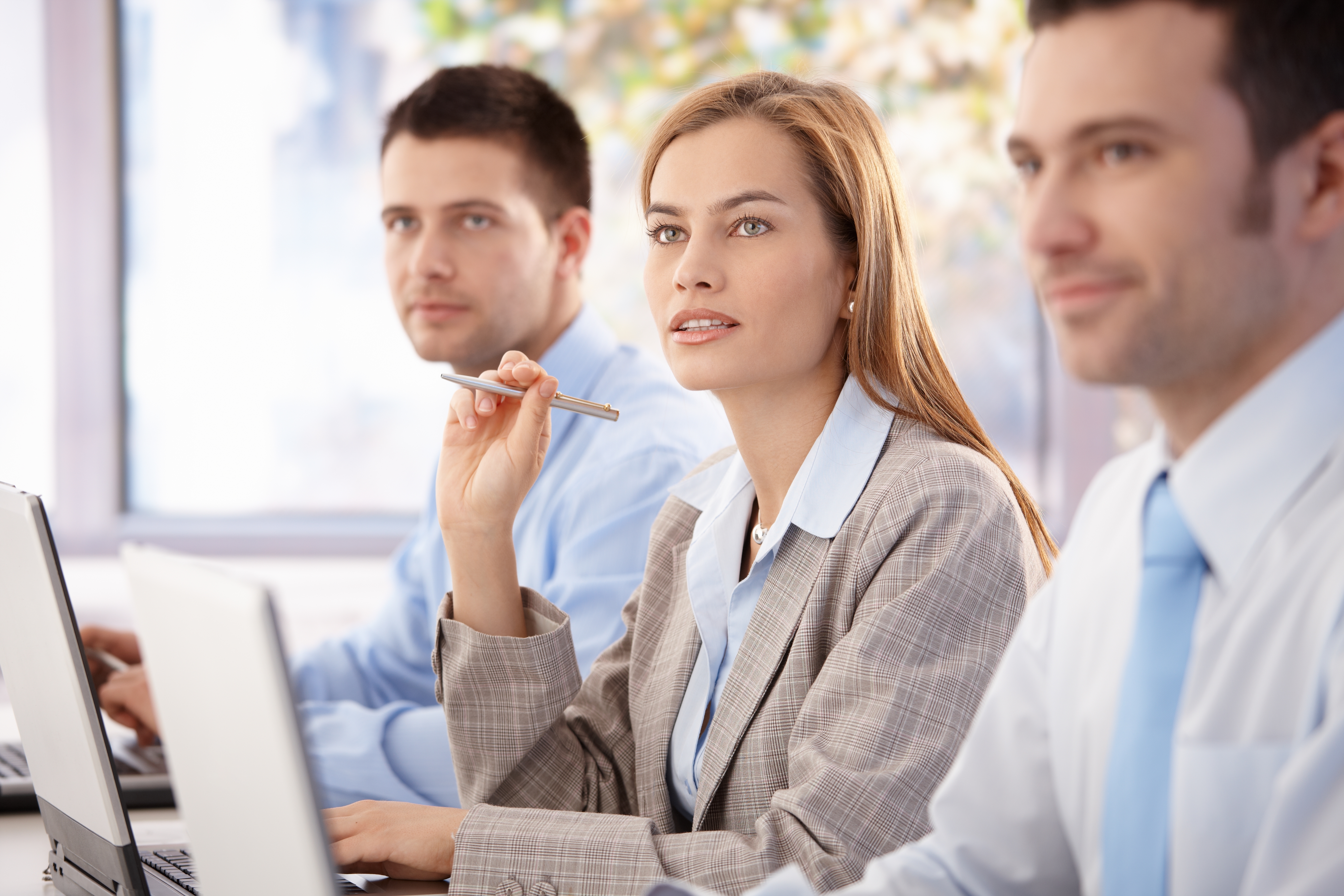 Curso para el Líder que Impacta: Imagen, Comunicación y Presencia Ejecutiva.